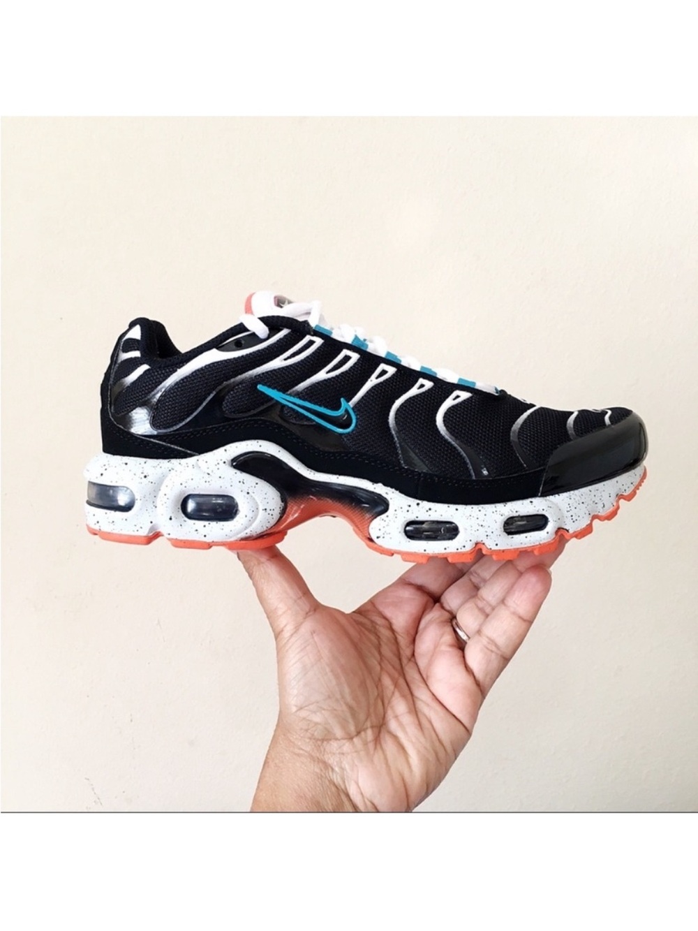 Nike Air Max Plus Size 6Y/M = Women Size 7.5